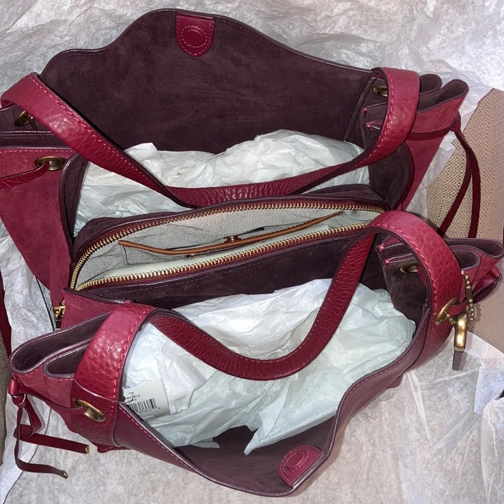 Coach Harmony Hobo - Picture 9 of 15